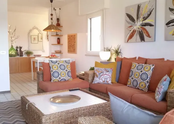 Bettina's Wonderful Flat شقة